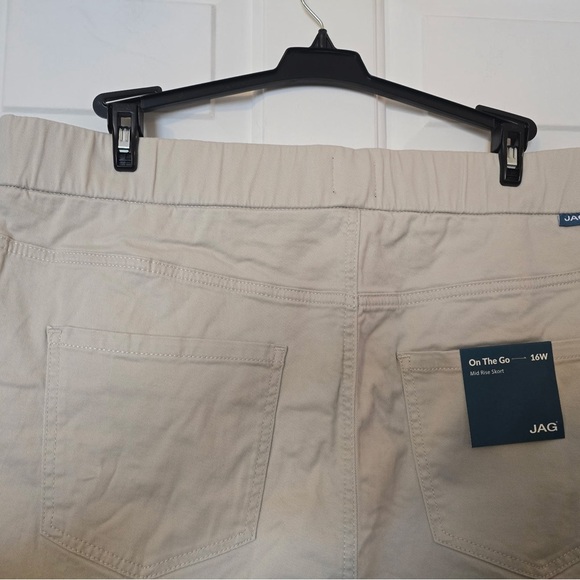 Jag Jeans On The Go Skort Taupe Size 16 NEW Plus 5 Pocket Style Stretch Waist - Picture 7 of 9